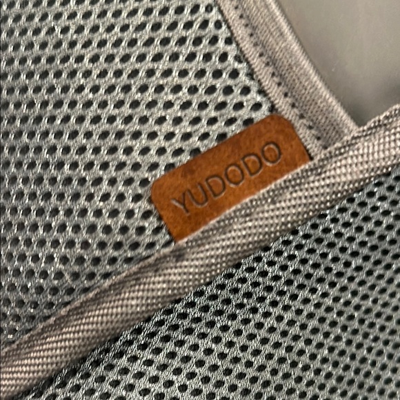 Yudodo Comfy Paws Pet Sling Carrier - Black and Pink - Picture 9 of 13